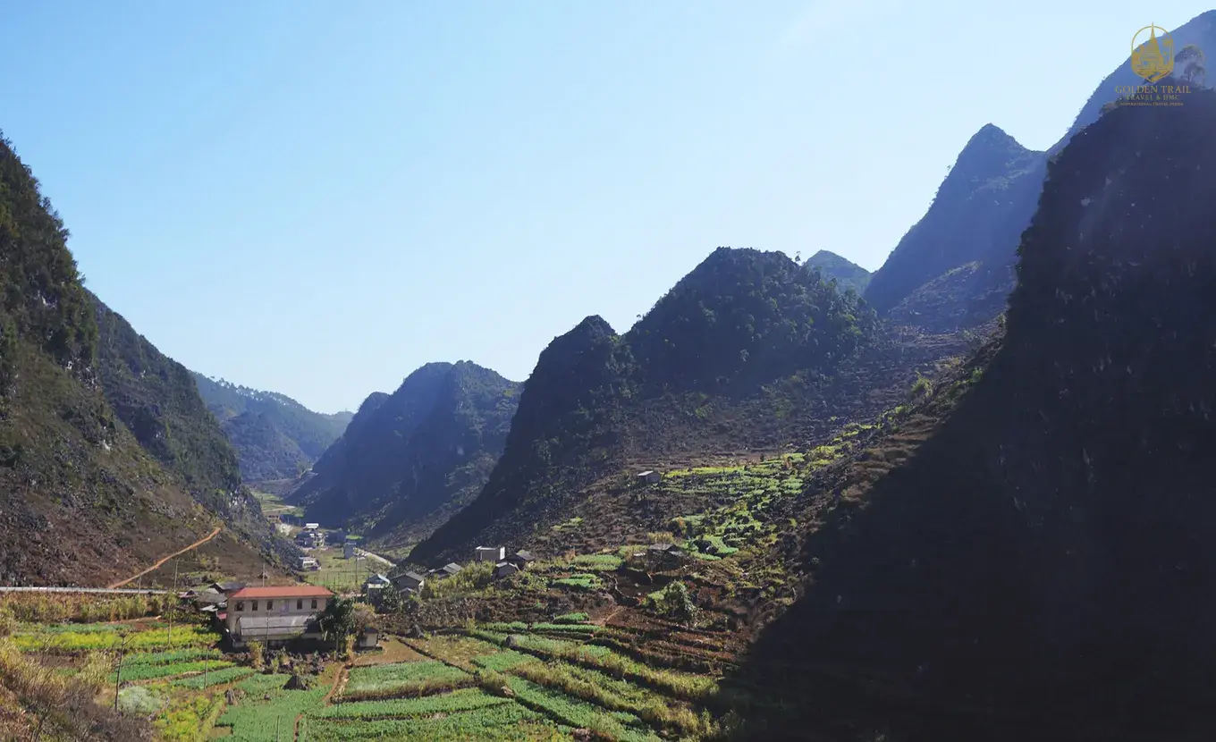 From Mountains to Rivers: Vietnam’s Enchanting 19-Day Ha Giang & Mekong Tour